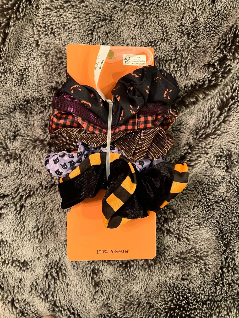 NWT 6 Halloween 🎃 hair schrunchies